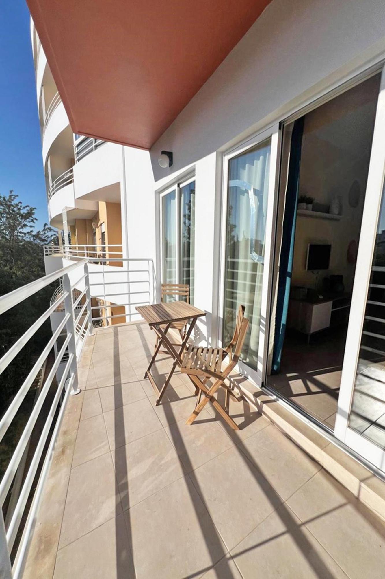 A52 - Quintao Apartment In Портиман Екстериор снимка