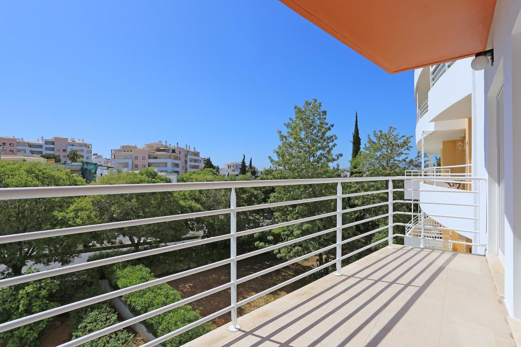 A52 - Quintao Apartment In Портиман Екстериор снимка