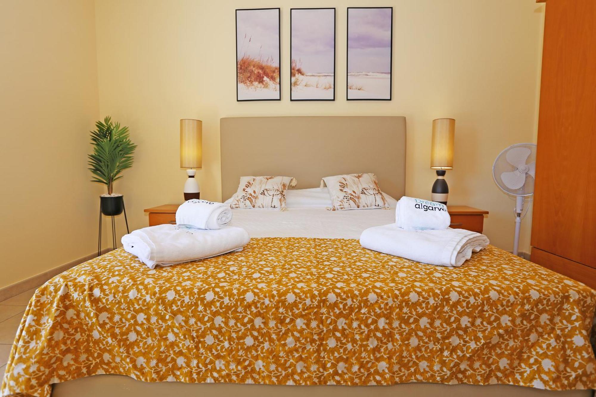A52 - Quintao Apartment In Портиман Екстериор снимка